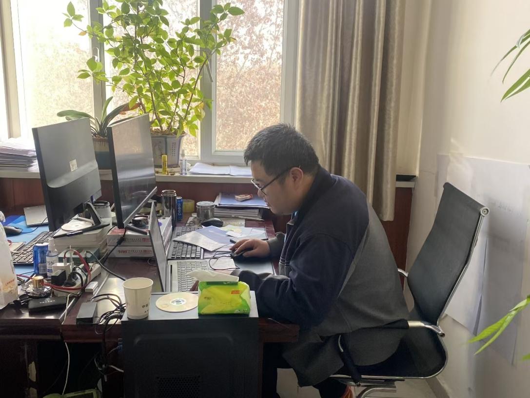 李宏宇1